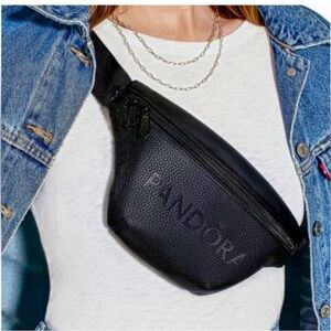 Pandora Belt Bag Bum Bag Black / EUC